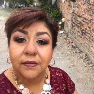 Meet your Posher, Susana